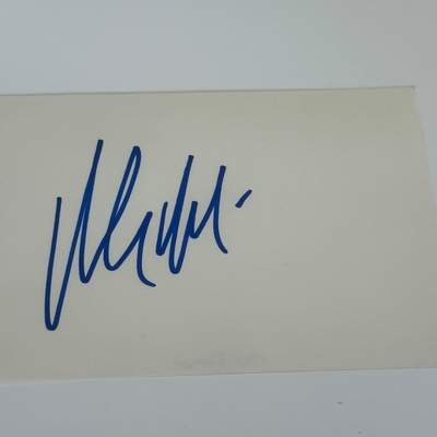 Matt Damon signed card