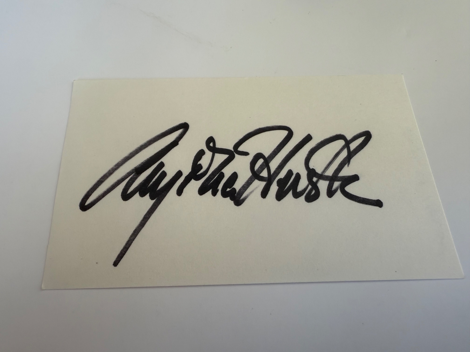 Angelica Huston signed card