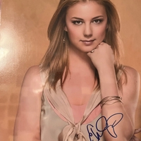 Emily VanCamp