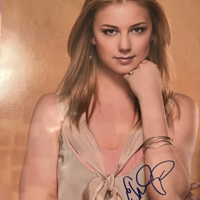 Emily VanCamp