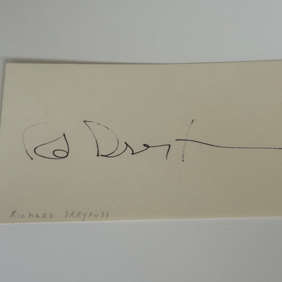Richard Dreyfuss signed card