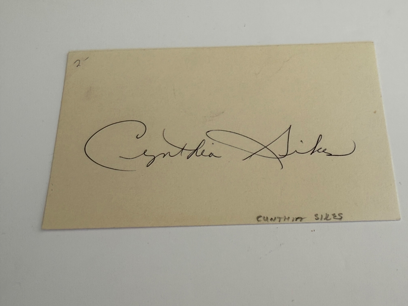 Cynthia Sikes signed card