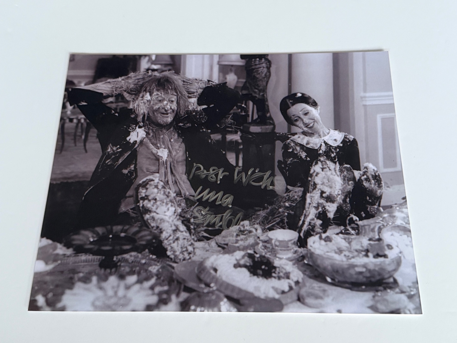 Worsell Gummage photo signed by Una Stubbs