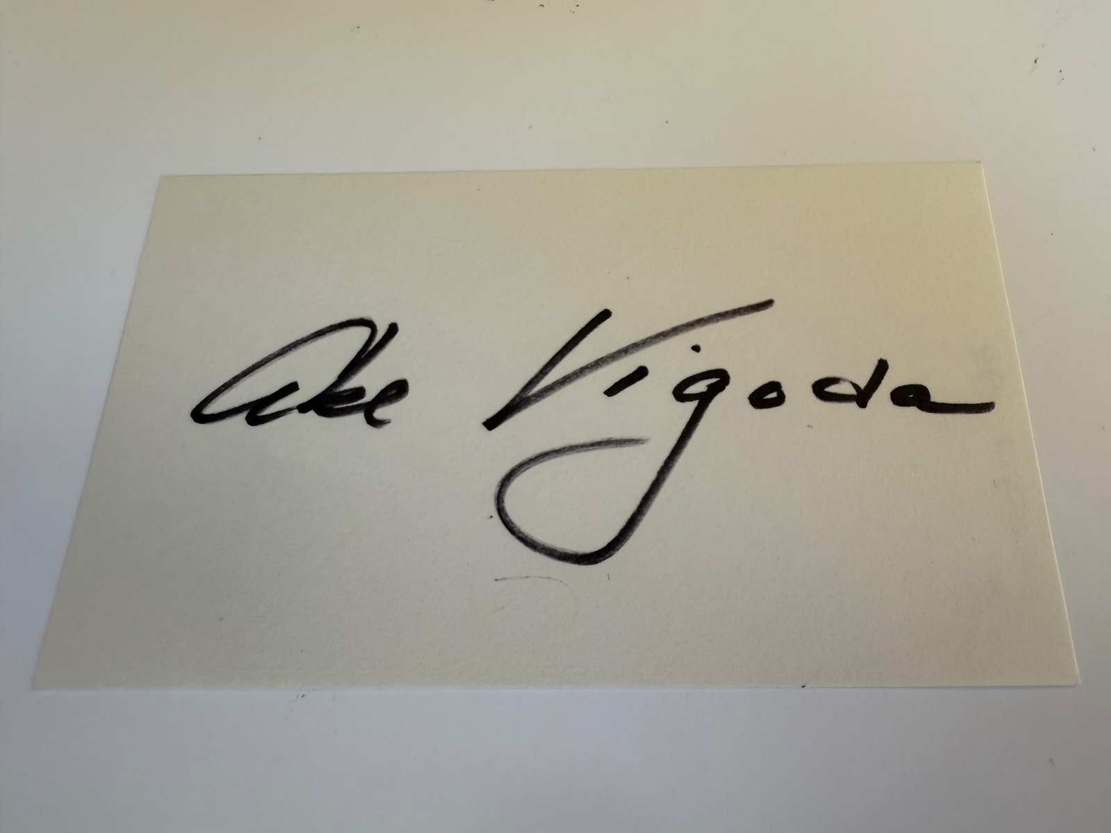 Abe Vigoda signed card