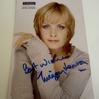Twiggy Lawson signed 6x4 photo