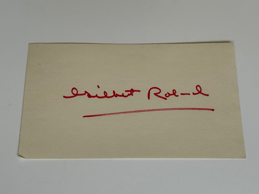 Gilbert Roland signed card