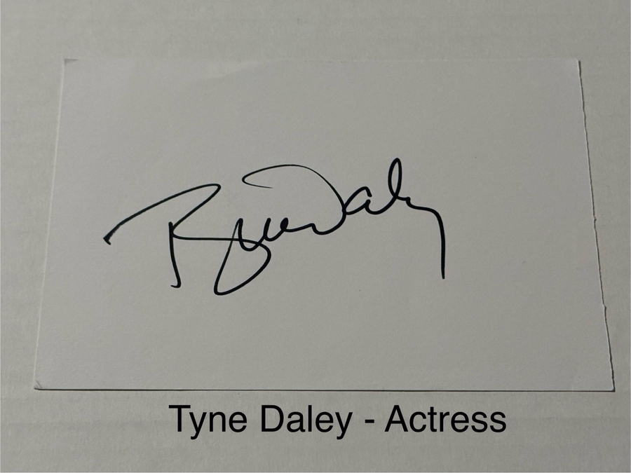 Tyne Daley signed signed card