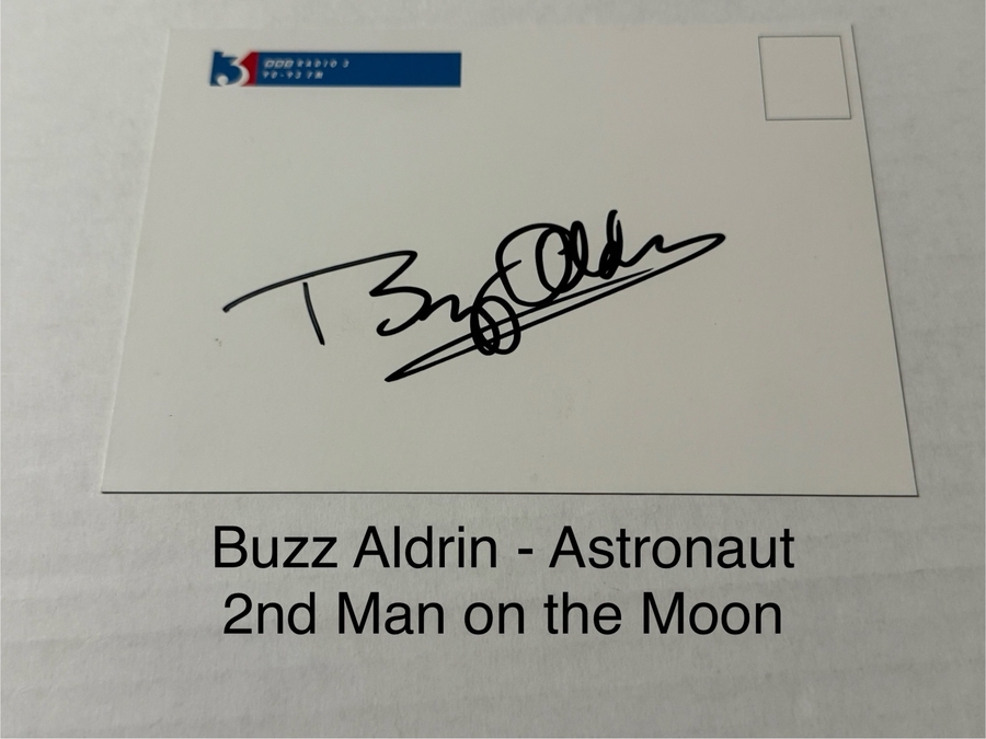 Buzz Aldrin signed signed card