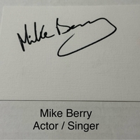 Mike Berry signed signed card