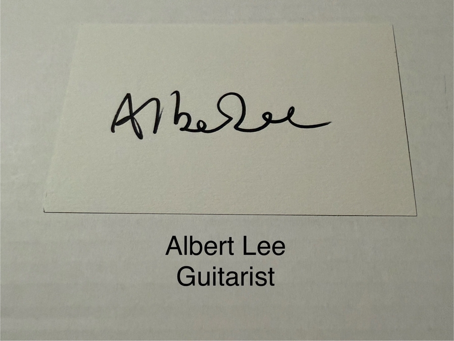 Albert Lee signed signed card