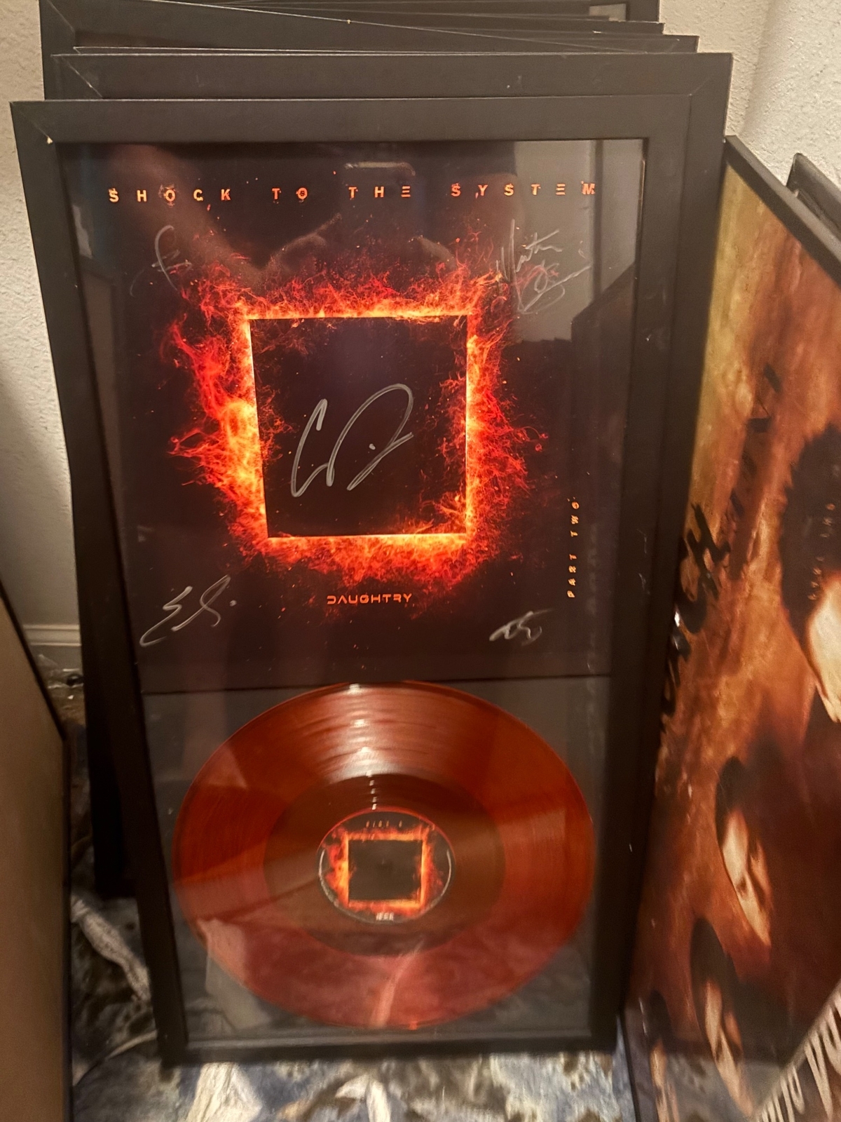 Daughtry signed vinyl record