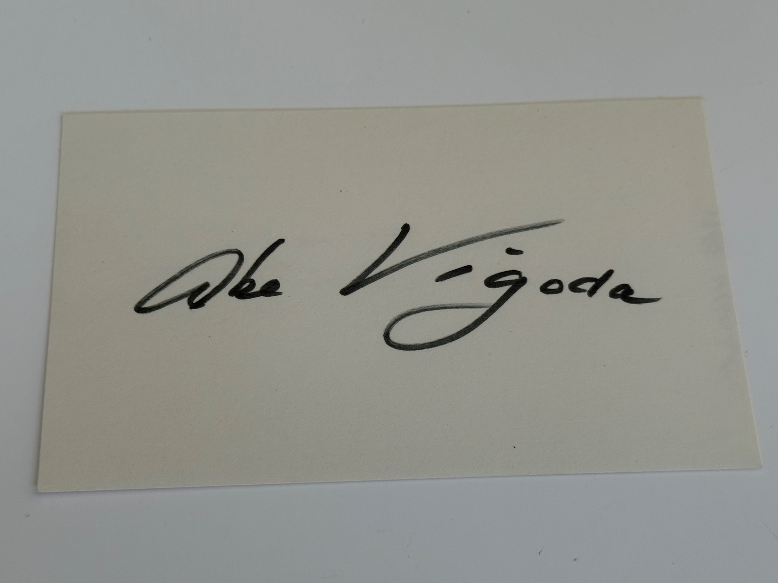 Abe Vigoda signed card