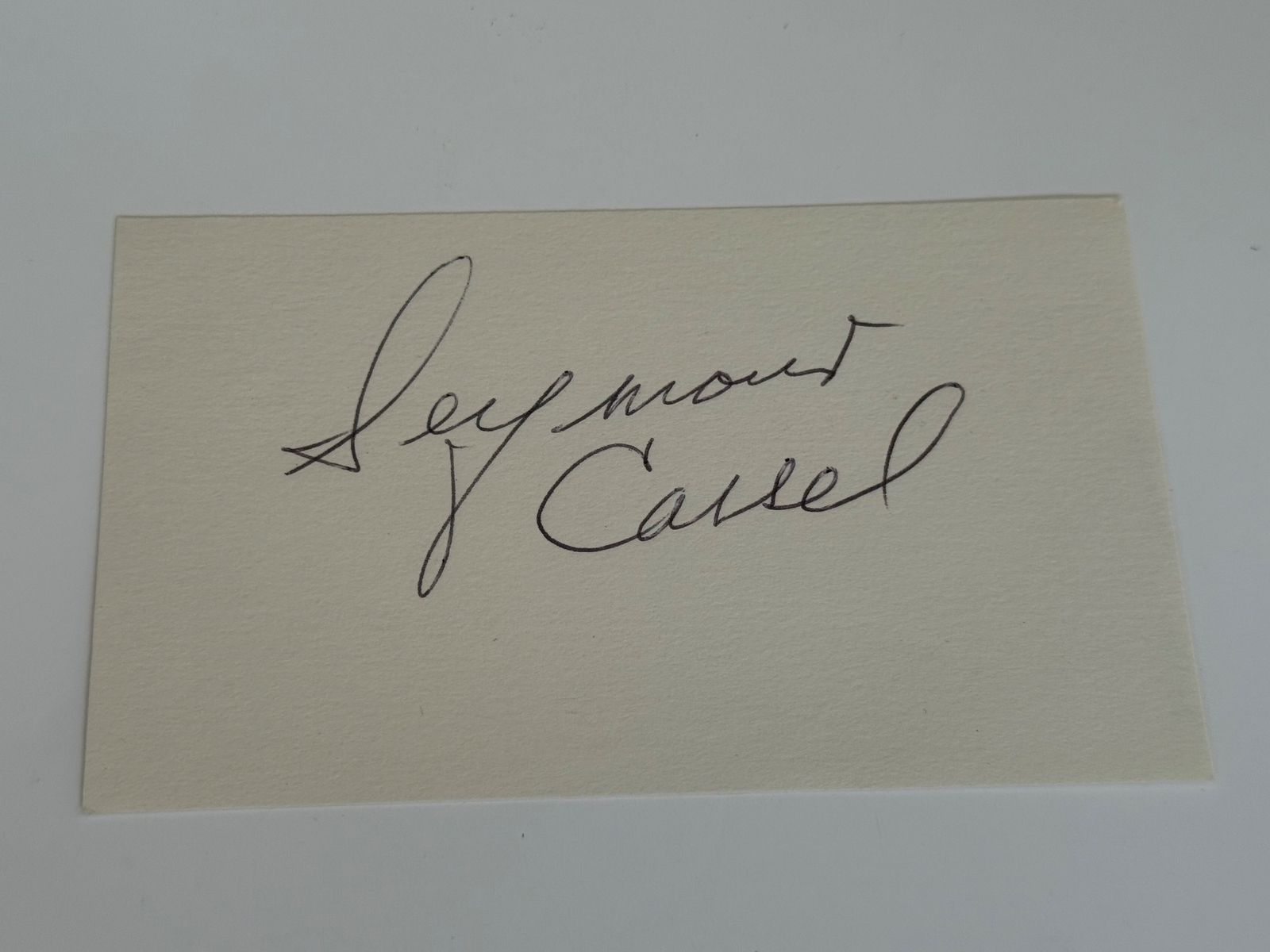 Seymour Cassel signed card