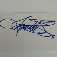 Isabella Rossellini signed card