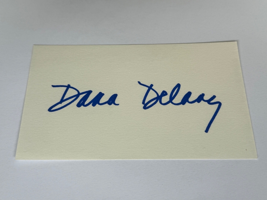 Dana Delany signed card
