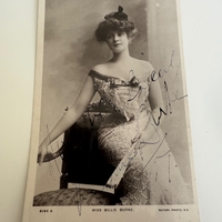 Billie Burke signed 6x4 photo