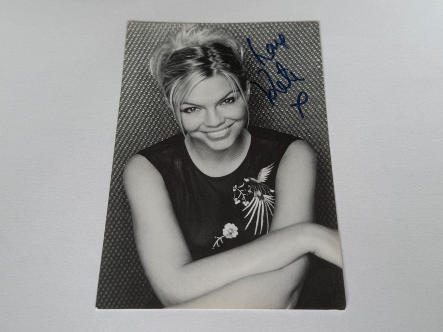 Kate Thornton signed 6x4 photo