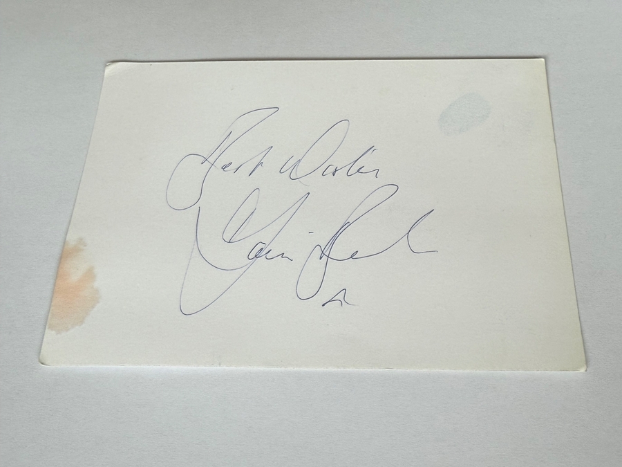 Dani Behr signed card