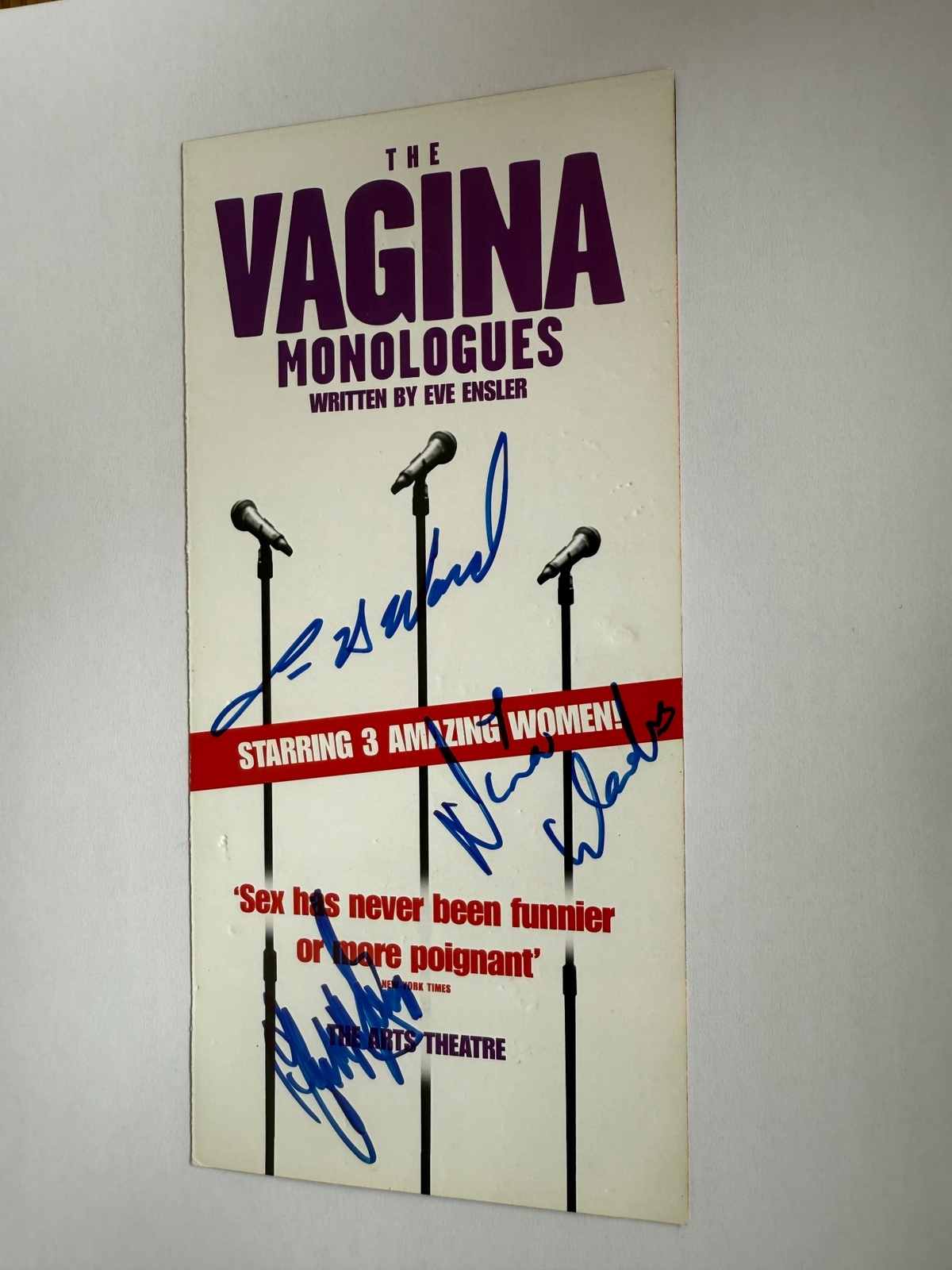 Nina Wadia signed item