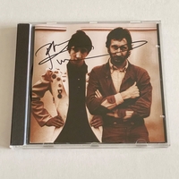 The Who - Thirty years of maximum R&B. Booklet signed by Pete Townsend. 1 CD signed by Pete Townsend, one cd signed by Roger Daltrey and one cd signed by John Entwhistle