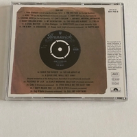 The Who - Thirty years of maximum R&B. Booklet signed by Pete Townsend. 1 CD signed by Pete Townsend, one cd signed by Roger Daltrey and one cd signed by John Entwhistle