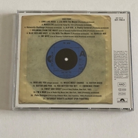 The Who - Thirty years of maximum R&B. Booklet signed by Pete Townsend. 1 CD signed by Pete Townsend, one cd signed by Roger Daltrey and one cd signed by John Entwhistle