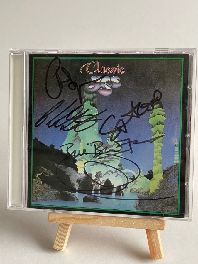 Yes - Classic Yes CD. Signed by Chris Squire, Alan White, Bill Bruford, Steve Howe, Jon Anderson on front of CD booklet and Rick Wakeman, Tony Kaye on rear of booklet,
