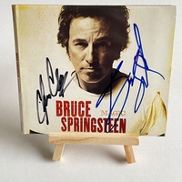 Bruce Springsteen - Magic CD. Signed on front cover by Bruce Springsteen and Clarence Clemons (deceased). Garry Tallent on back page