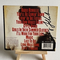 Bruce Springsteen - Magic CD. Signed on front cover by Bruce Springsteen and Clarence Clemons (deceased). Garry Tallent on back page