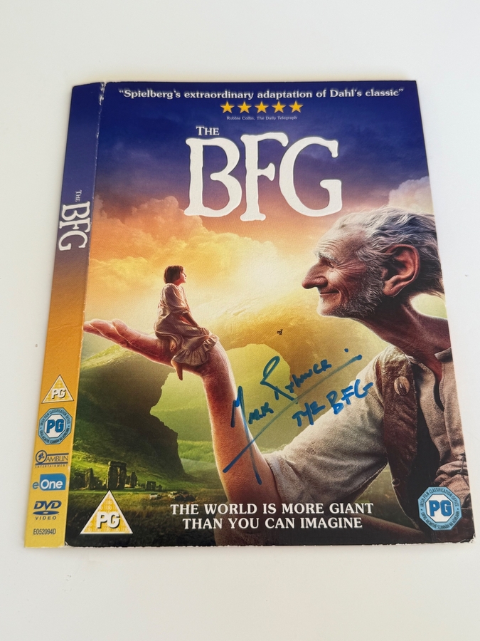 The BFG DVD cover signed by Mark Rylance. DVD sleeve only