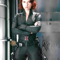 Scarlett Johansson signed item