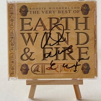 Earth, Wind and Fire - Boogie Wonderland and the very best of CD. Signed by Verdine White and Philip Bailey