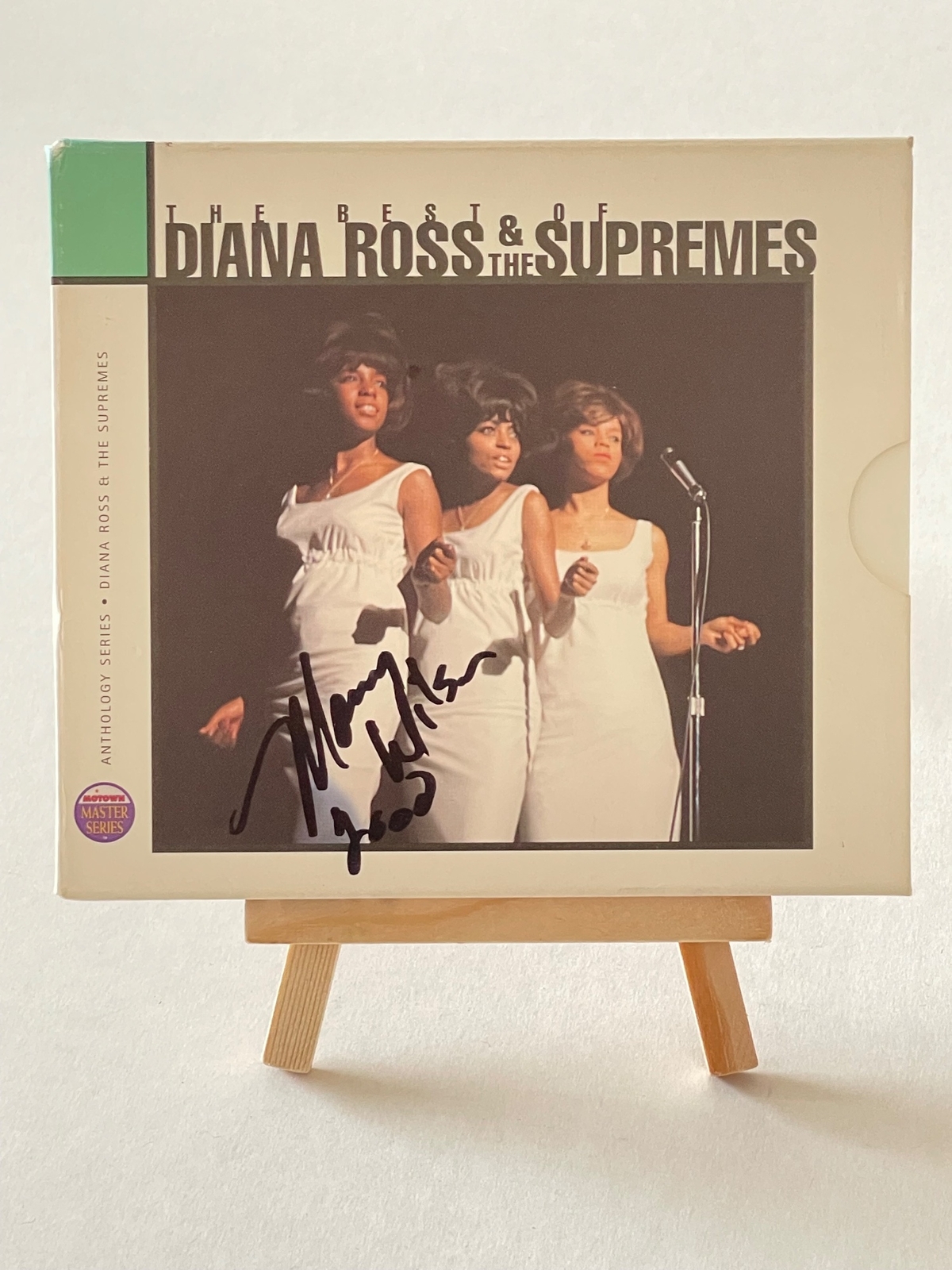 Diana Ross & The Supremes - The best of CD. Signed by Mary Wilson on box cover and Diana Ross and Mary Wilson on CD booklet