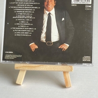 Tony Bennett - All Time Greatest Hits Cd. Signed by Tony Bennett