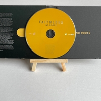 Faithless - No Roots CD. Signed by Maxi Jazz
