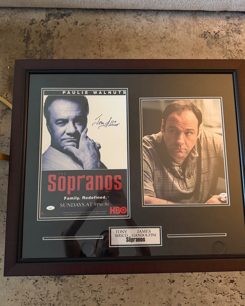 James Gandolfini signed item