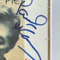 Paul McCartney - Flaming Pie CD. Signed by Paul McCartney