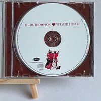 Linda Thompson - Versatile Heart CD. Signed by Linda Thompson