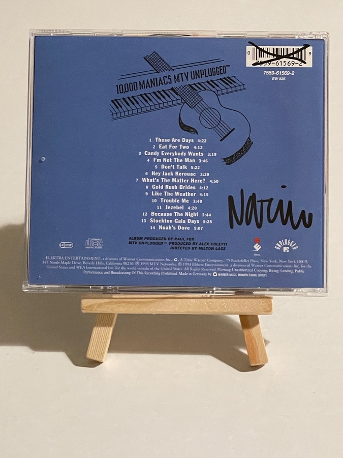 10000 maniacs - MTV unplugged CD. Signed by Natalie Merchant