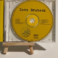 Dave Brubeck - Essentiel Jazz CD. Signed by Dave Brubeck