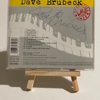 Dave Brubeck - Essentiel Jazz CD. Signed by Dave Brubeck