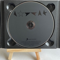 David Bowie - Black Star CD. Signed by Donny McCaslin and Tim Lefebvre