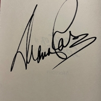 Diana Ross - Memoirs Hardback book. Signed by Diana Ross
