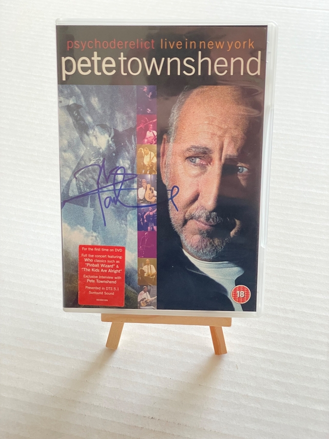 Pete Townsend - Psychoderelict, live in New York DVD. Signed by Pete Townsend