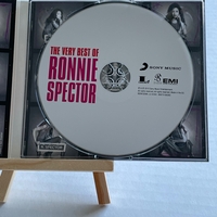 Ronnie Spector - The Very Best of Ronnie Spector CD. Signed by Ronnie Spector