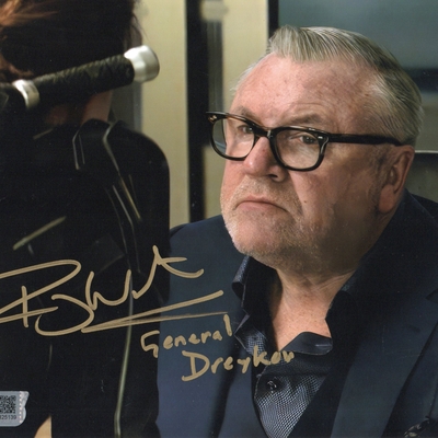 Ray Winstone signed item