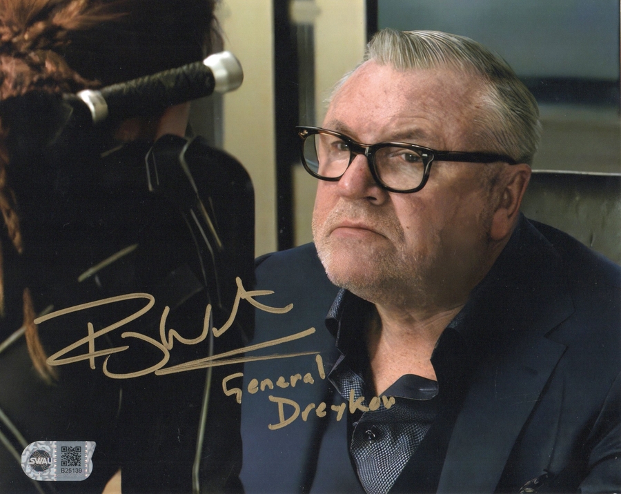 Ray Winstone signed item