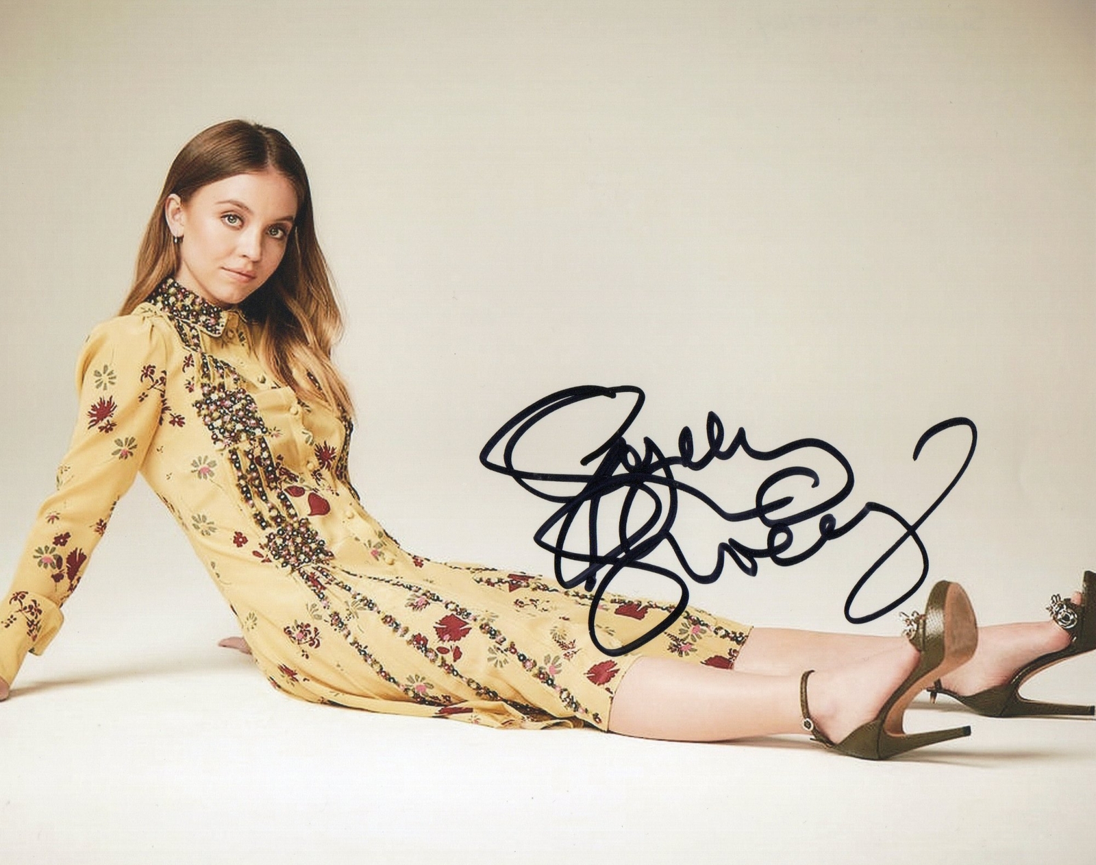 Sydney Sweeney signed item