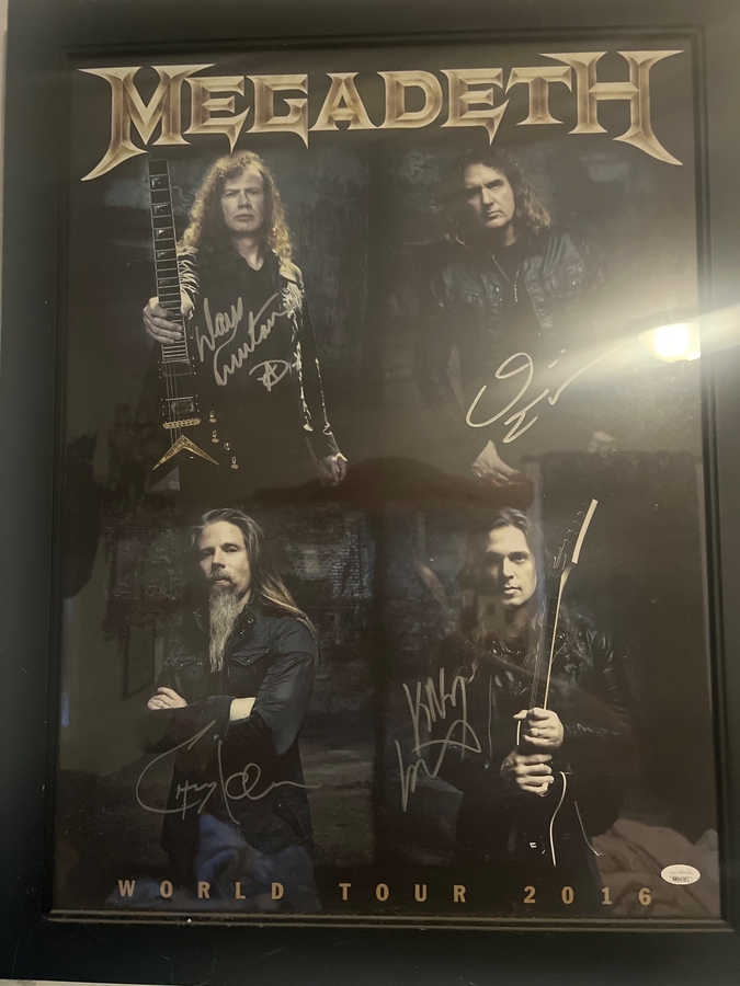 Megadeth signed item