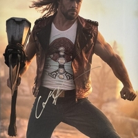 Chris Hemsworth signed 11x14 photo